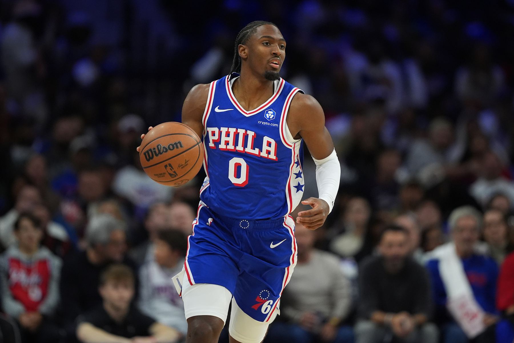 Dự trữ thật tuyệt vời! Đội dự bị của 76ers ghi nhiều bàn hơn đội bắt đầu trong thời gian nghỉ giải lao, và chỉ có Maxi ghi được con số gấp đôi khi bắt đầu.