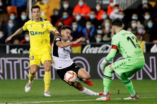 Valencia vs Cádiz
