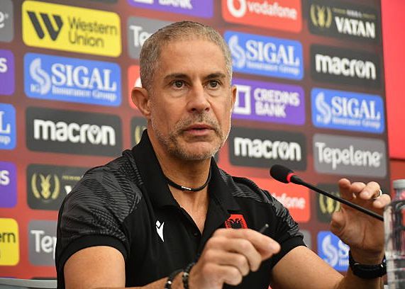 HLV Albania: Sức mạnh tuyển Anh 