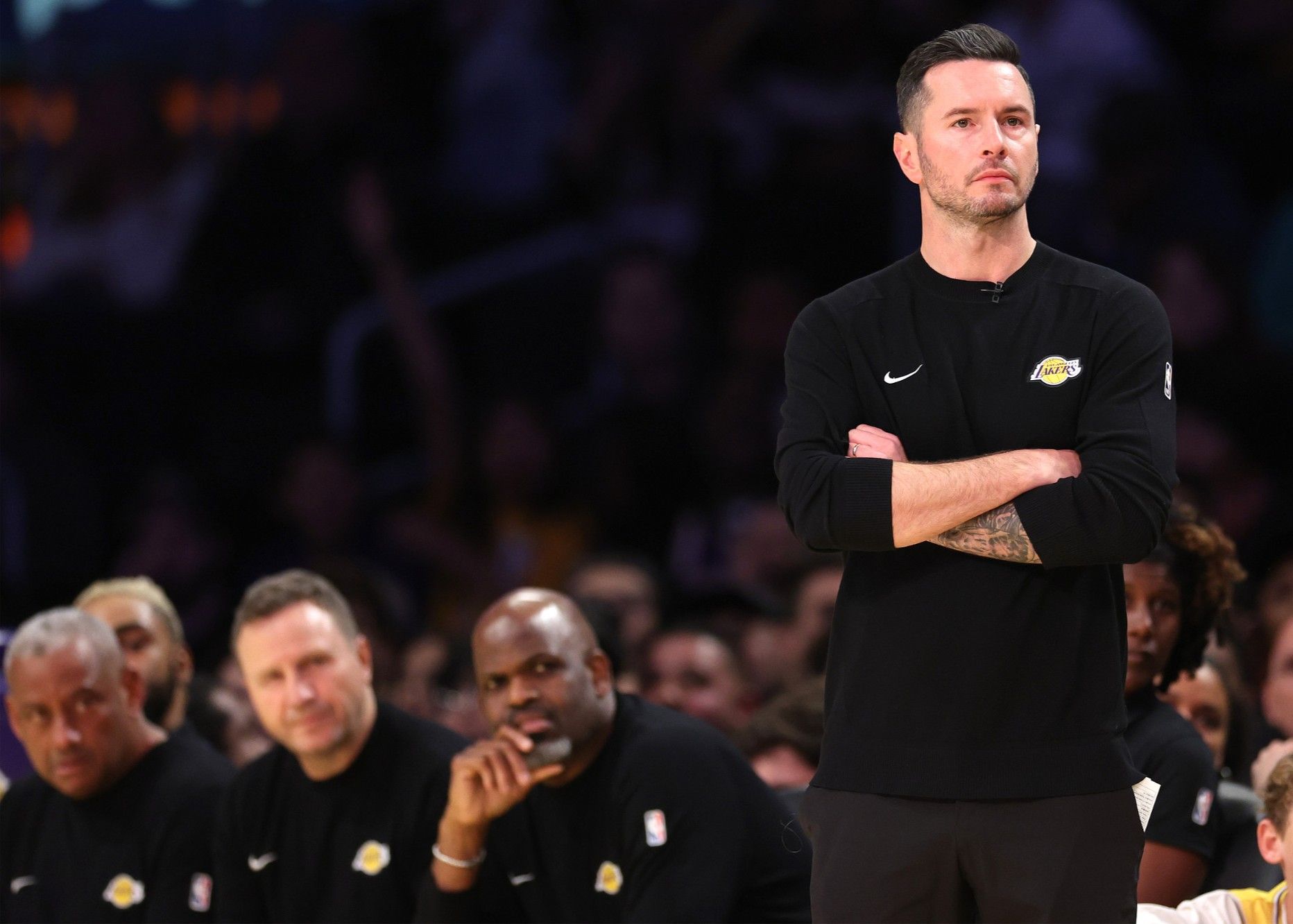 Redick: Tôi đã không đến sân vận động của đội khách cho đến 3h30 sáng trong ba ngày liên tiếp. Tôi xin cảm ơn các công nhân đã sắp xếp lịch trình.